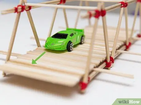 Постройте модельный мост из шпажек Шаг 10