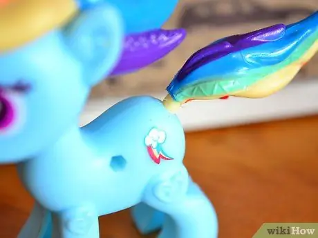 Выберите знак отличия для своего My Little Pony OC Шаг 6