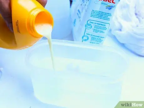 Удаление пятен от кондиционера для белья Шаг 12