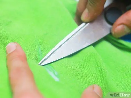 Удаление пятен от уплотнения с одежды Шаг 6