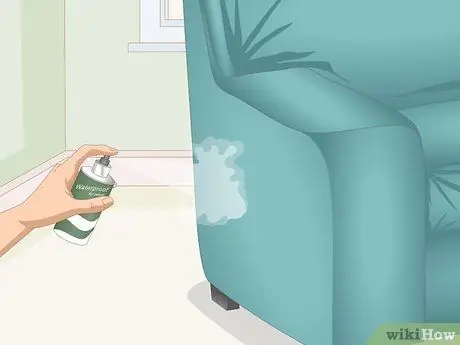 Очистите бархатный диван Шаг 13