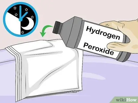 Очистка поверхностей ванной из стекловолокна Шаг 6