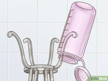 Очистите бутылку Nalgene Шаг 3