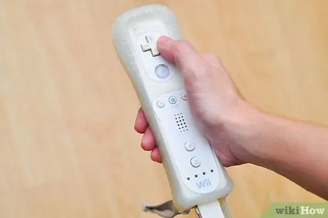 Проведите легкую забастовку в боулинге в Wii Sports, шаг 1