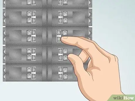 Добавить электрическую розетку в стену Шаг 15