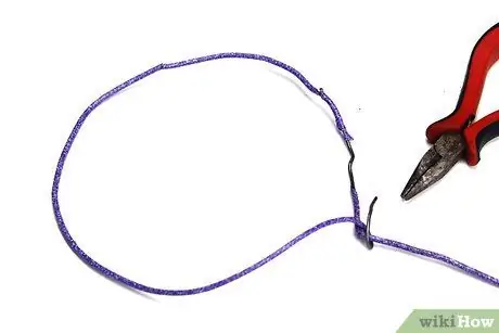 Повторное использование проволочных вешалок, шаг 3