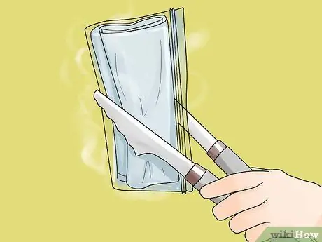 Сделайте теплый компресс Шаг 9