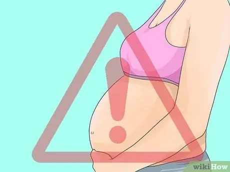 Сделайте теплый компресс. Шаг 16