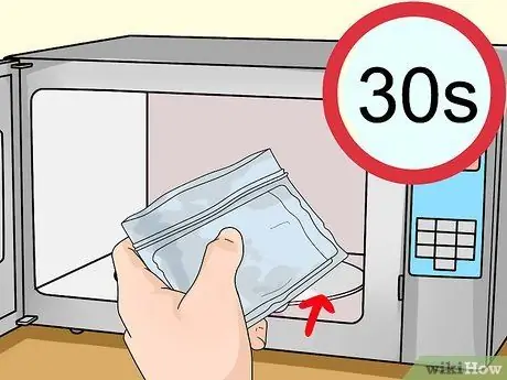 Сделайте теплый компресс, шаг 7