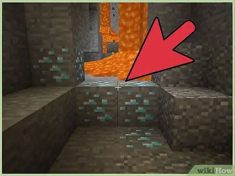 Найдите алмазы в Minecraft, шаг 1