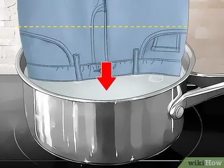 Уменьшите талию джинсов, шаг 2