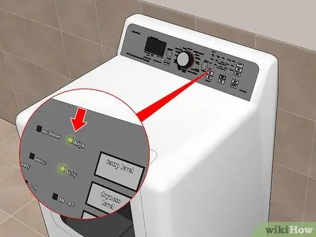 Уменьшите талию джинсов, шаг 5