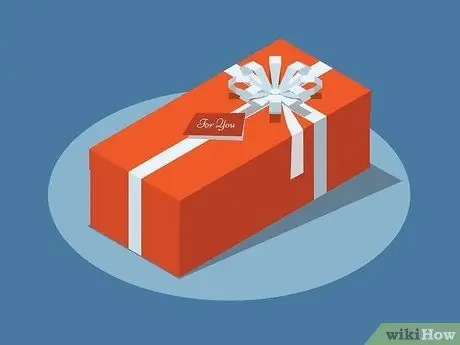 Оберните бокалы для вина в подарок Шаг 16