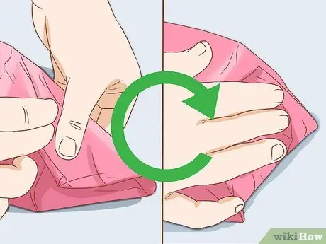 Заверните круглый подарок Шаг 10