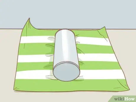 Заверните круглый подарок Шаг 11