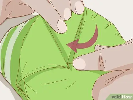 Заверните круглый подарок Шаг 14