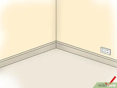 Уход за елкой Шаг 3