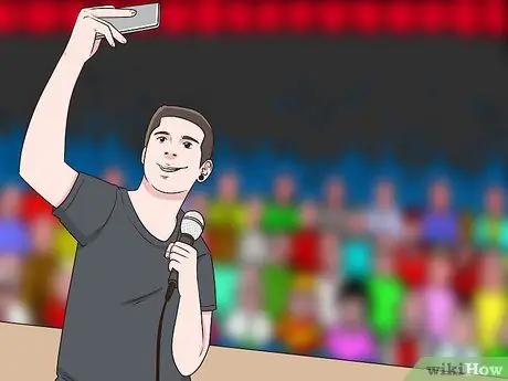 Улучшение присутствия на сцене в качестве ведущего певца Шаг 5
