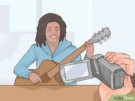 Продвигайте себя как певицу Шаг 10