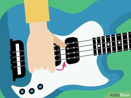 Сыграть в Slap Bass, шаг 12