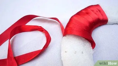 Делаем венок из пасхального яйца Шаг 15
