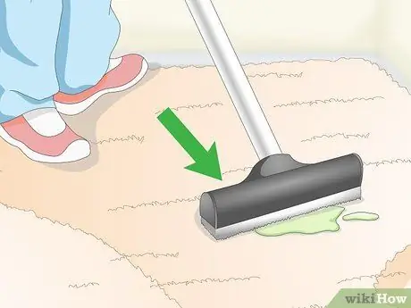 Получите высушенную слизь из ковра Шаг 2