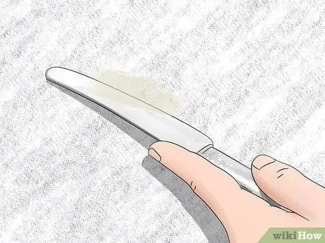 Уберите вазелин из одежды Шаг 13