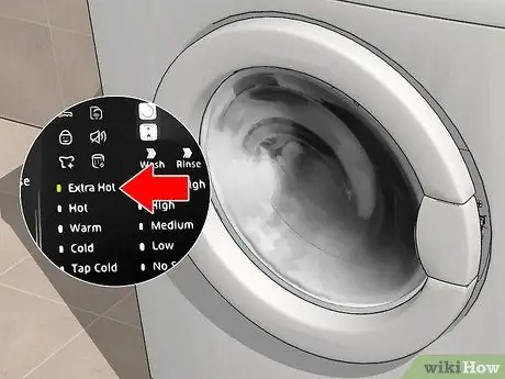 Уберите вазелин из одежды Шаг 6