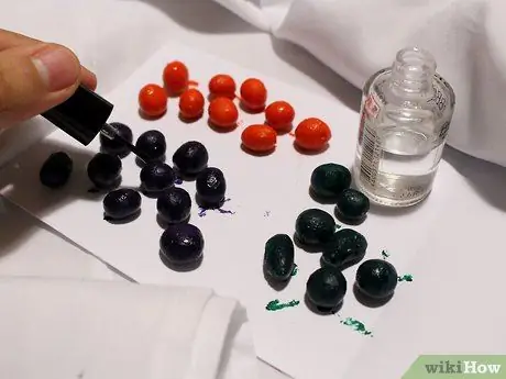 Сделайте бусинки из муки и воды Шаг 10