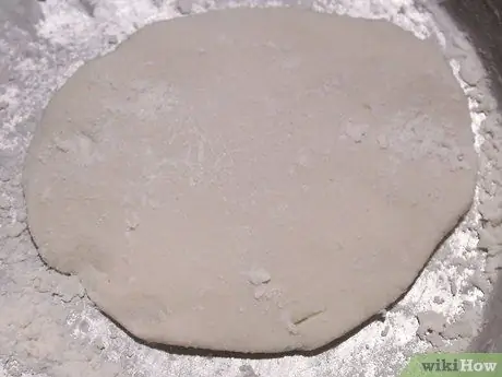 Сделайте бусинки из муки и воды Шаг 3