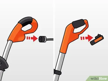 Замена лески на триммере Black and Decker Шаг 1 Замена лески на триммере Black and Decker Шаг 1