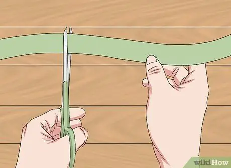 Сделайте лук из проволочной ленты Шаг 1