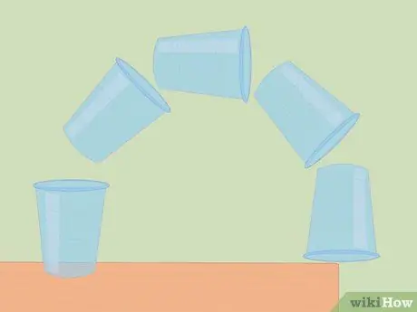 Играть в Flip Cup Step 6