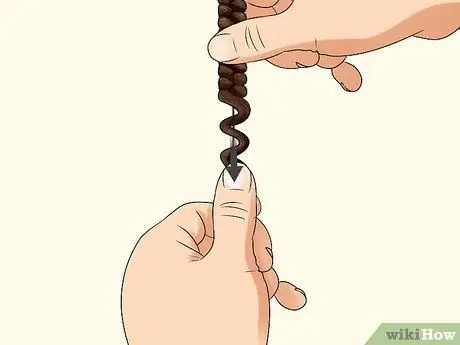 Нанесите Crepe Hair Шаг 3