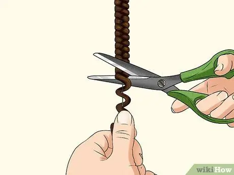 Нанесите Crepe Hair Step 4