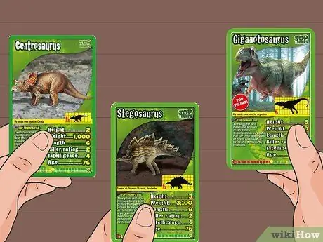 Играть в Top Trumps Шаг 05