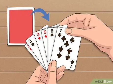 Сыграть в Hand and Foot Step 7