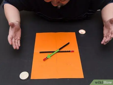 Пройдите испытание Чарли Чарли, шаг 9