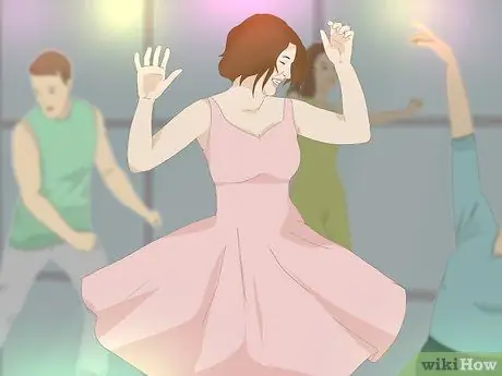 Танцы в ночном клубе Шаг 12