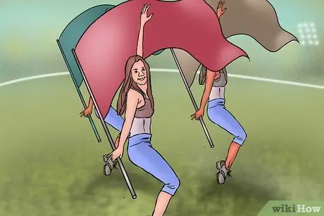 Переживите свой первый год в Color Guard, шаг 6
