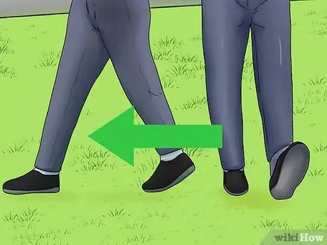 Марш в марширующем оркестре Шаг 13
