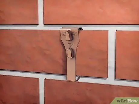 Гвоздь в кирпич, шаг 14