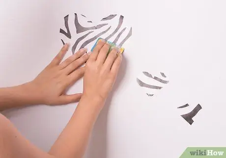 Нанесите Wallsticker Step 6