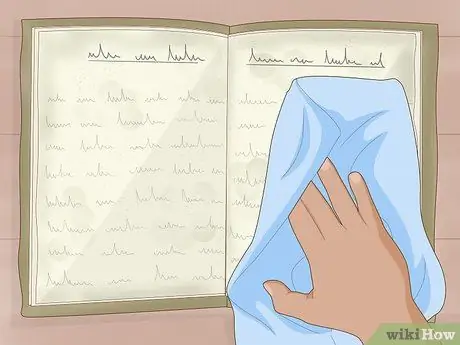 Уход за редкими книгами Шаг 7
