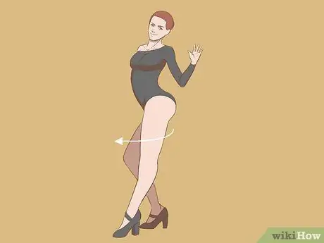 Выполните женский танец в одиночестве, шаг 7