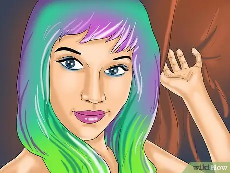 Похоже на поп-звезду Шаг 8