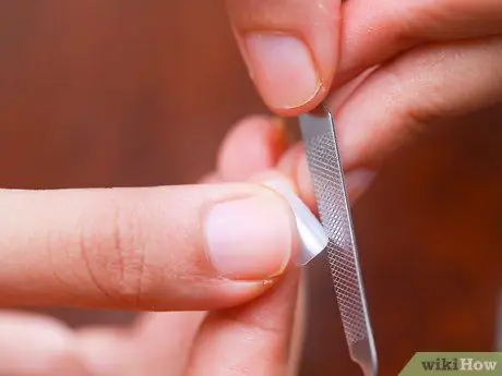 Сделайте легкие клыки вампира, шаг 4 Сделайте легкие клыки вампира, шаг 4