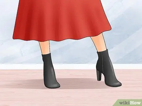 Одевайся как Lydia Deetz, шаг 4