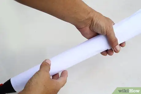 Сделайте световой меч из повседневных предметов Шаг 5