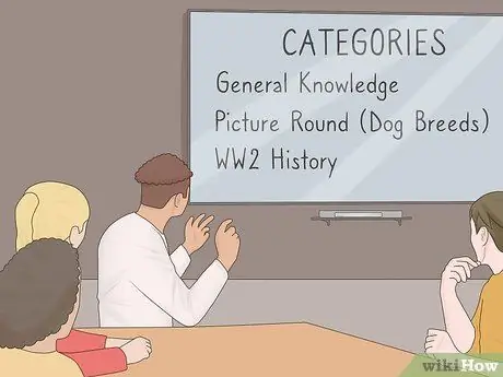 Играть в Pub Trivia Step 8
